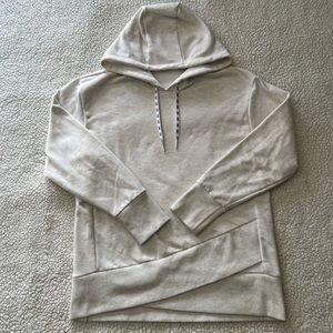 NIKE Cream Criss Cross Sweater Size Small